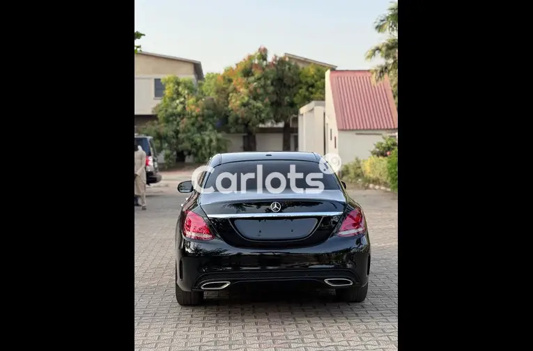 2016 MERCEDES BENZ C300 KEYLESS for sale in Kaduna, Kaduna - thumbnail 5