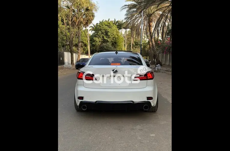 FOREIGN USED 2015 UPGRADED LEXUS IS250 for sale in Kaduna, Kaduna - photo 5 of 5