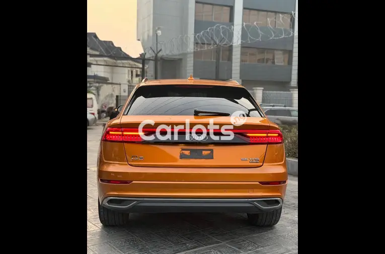 Tokunbo 2020 Audi Q8 - 5/5