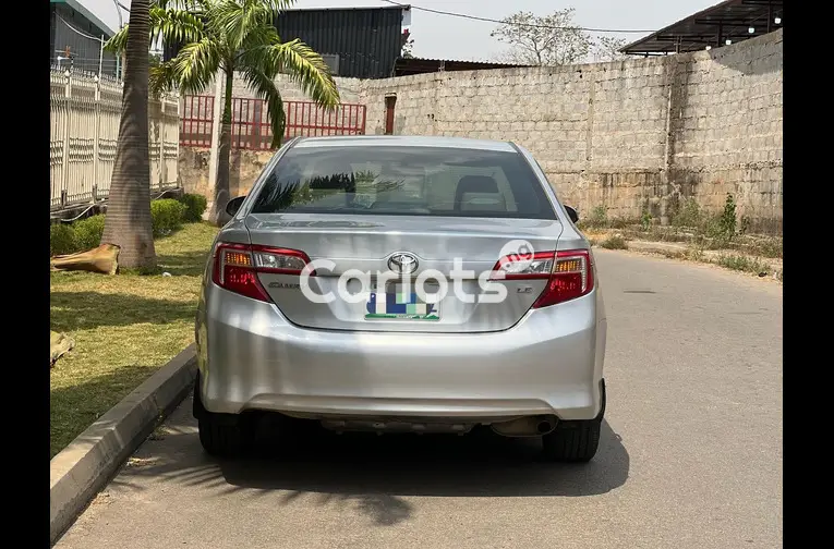 Used Toyota Camry 2012 - 5/5