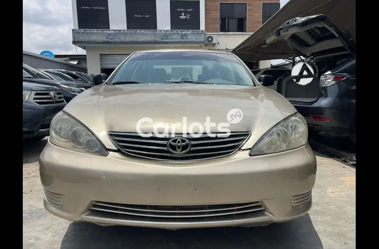 2006 Toyota Camry LE - 2/5