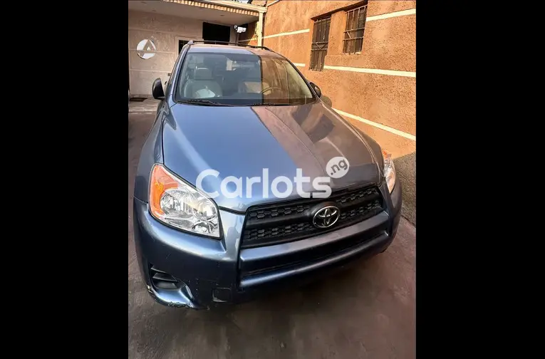 Used Toyota RAV4 2011