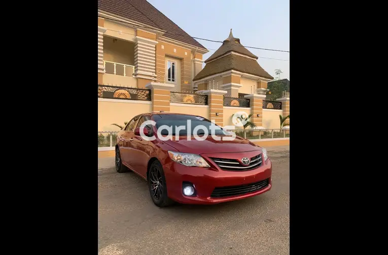 Nigerian Used 2011 TOYOTA COROLLA LE for sale in Kaduna - thumbnail 2