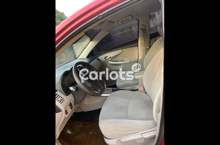 Nigerian Used 2011 TOYOTA COROLLA LE for sale in Kaduna - photo 3 of 5