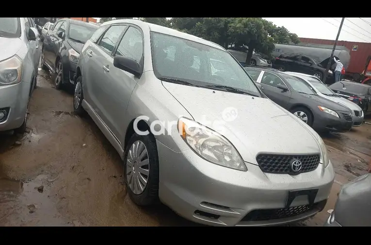 Foreign used 2006 Toyota Matrix