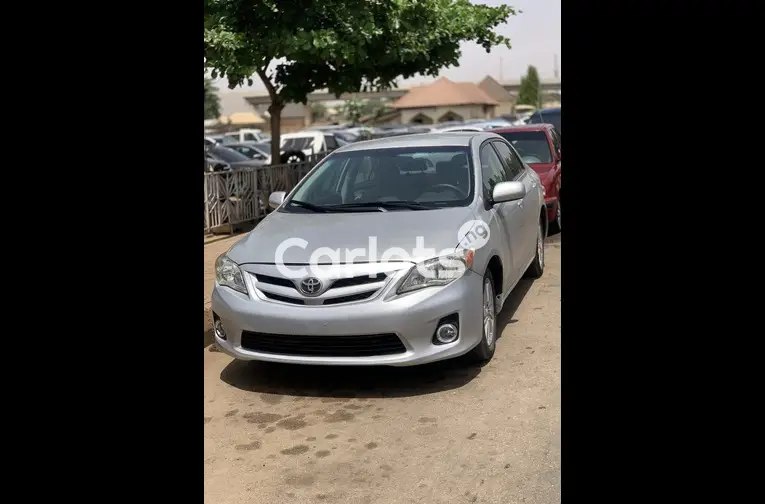 Nigerian Used 2013 TOYOTA COROLLA LE for sale in Kaduna - photo 1 of 5