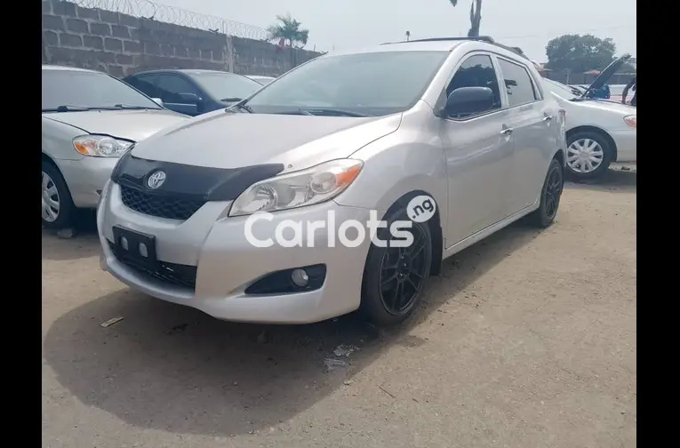 Foreign Used 2010 Toyota matrix