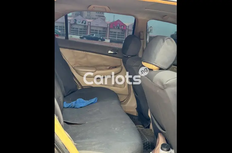 Extremely clean Honda Accord 2005 DC for sale in Garki, FCT - thumbnail 2