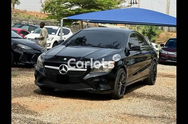 2015 MERCEDES BENZ CLA250