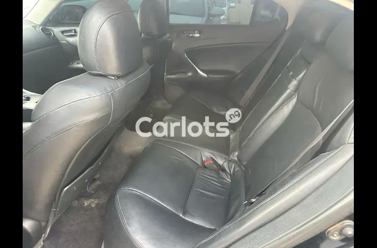 Used Lexus IS 250 2008 for sale in Kaduna - thumbnail 3