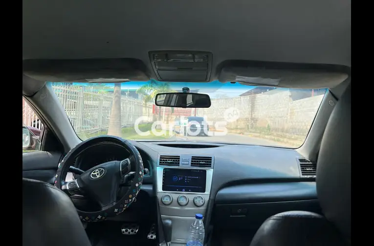 Used Toyota Camry 2010 for sale in Garki, FCT - photo 4 of 5