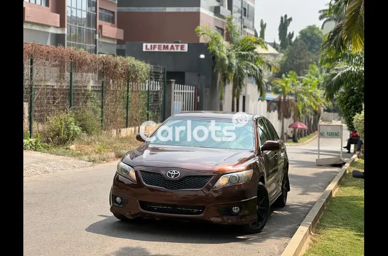 Used Toyota Camry 2010