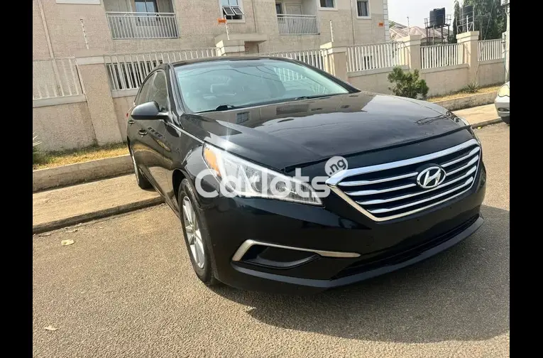 FOREIGN USED 2016 HYUNDAI SONATA