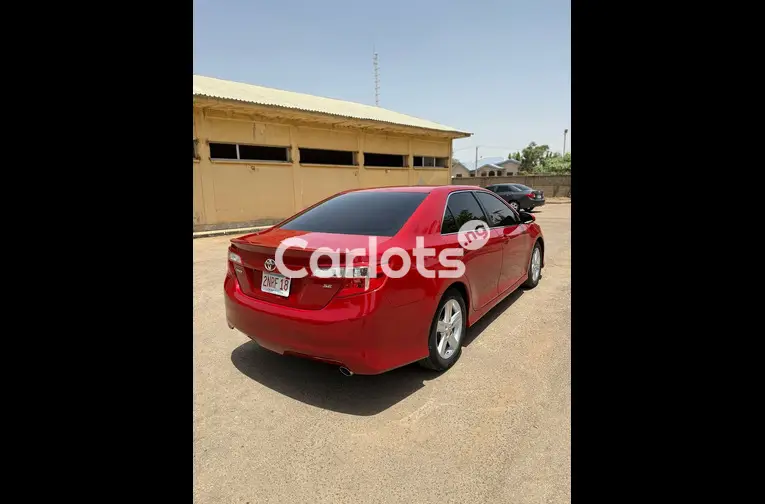 FOREIGN USED 2013 TOYOTA CAMRY SE for sale in Kaduna, Kaduna - thumbnail 5