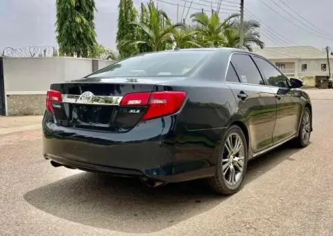 Super clean 2012 Toyota Camry XLE - 5/5