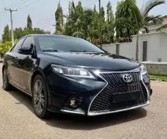 Super clean 2012 Toyota Camry XLE - 2