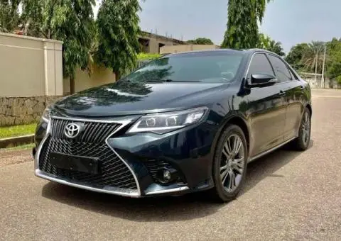 Super clean 2012 Toyota Camry XLE - 1/5