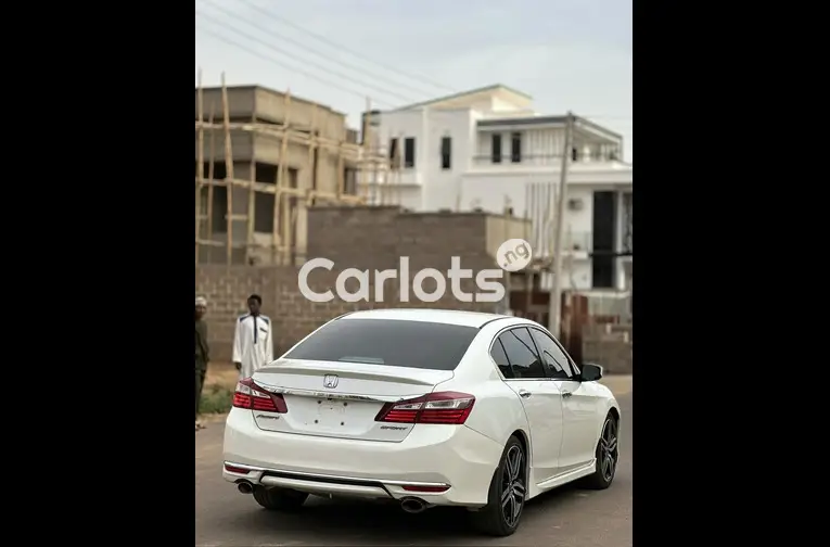 2016 HONDA ACCORD SPORT for sale in Kaduna, Kaduna - thumbnail 4