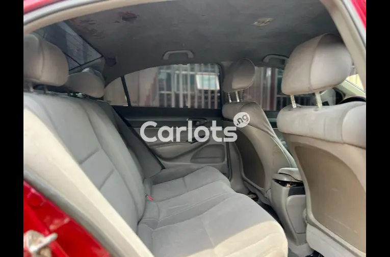 Nigerian Used 2008 HONDA CIVIC IROBOT for sale in Garki, FCT - thumbnail 2