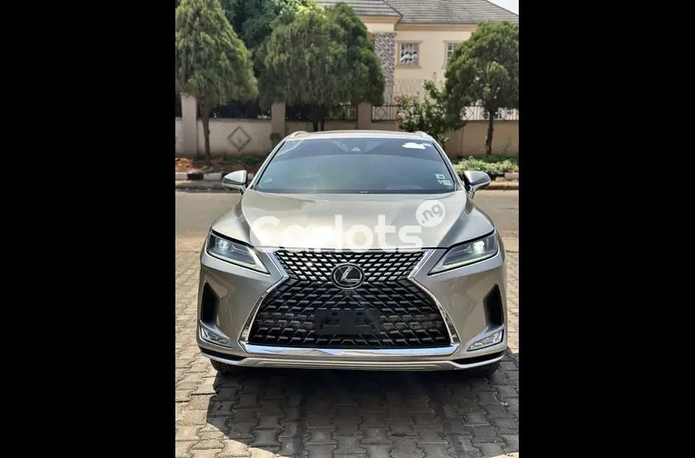 FOREIGN STANDARD 2022 LEXUS RX350 - 1/5