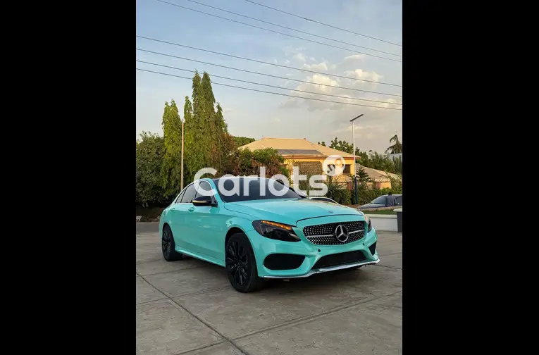2017 MERCEDES BENZ C300 FULL OPTION for sale in Kaduna, Kaduna - thumbnail 2