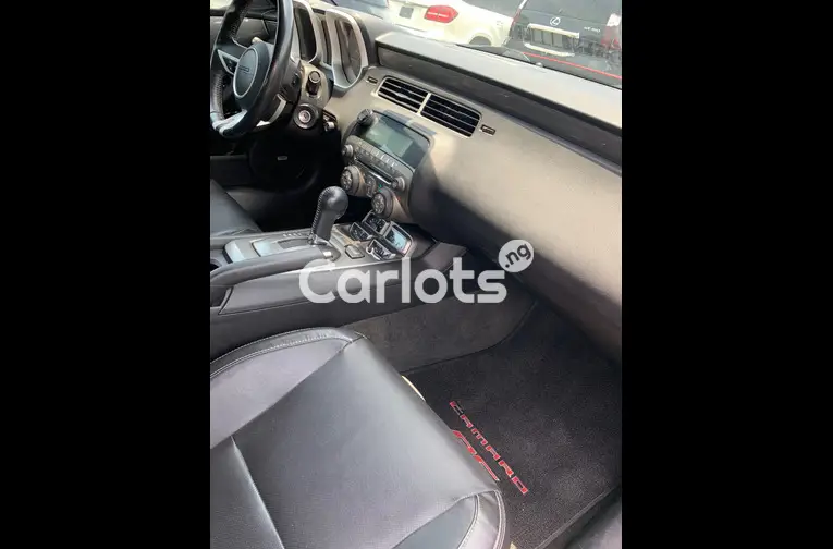 Foreign Used Chevrolet Camaro 2012 for sale in Amuwo Odofin, Lagos - photo 2 of 5