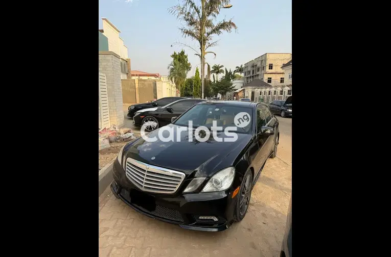 2010 MERCEDES BENZ E350 - 1/5