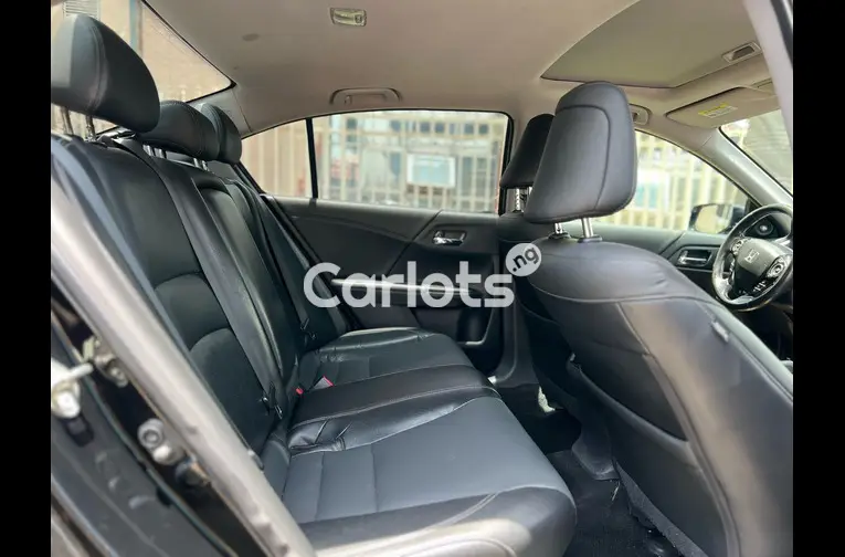 Foreign Used HONDA ACCORD 2017 V6 TOURING for sale in Garki, FCT - photo 4 of 5