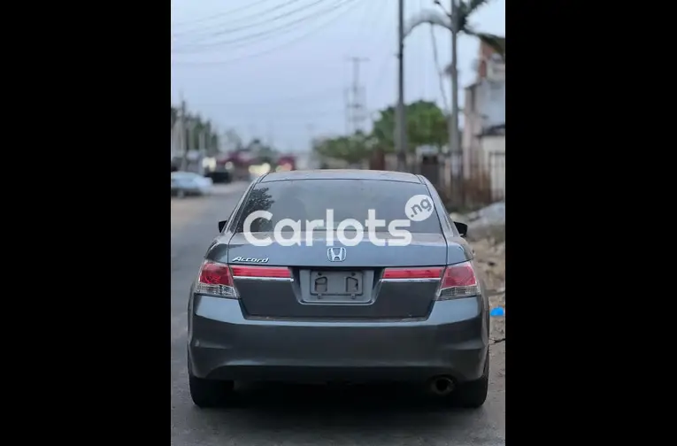 Nigerian Used 2011 HONDA ACCORD for sale in Kaduna - photo 5 of 5