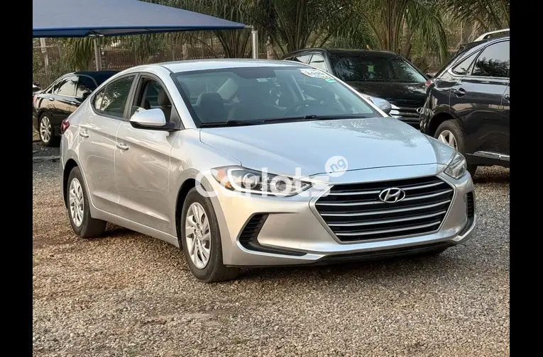 FOREIGN USED 2017 HYUNDAI ELANTRA for sale in Abuja, FCT - thumbnail 2