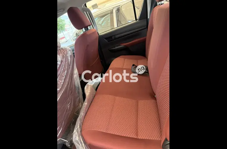 BRAND NEW 2025 TOYOTA HILUX for sale in Abuja, FCT - photo 4 of 5