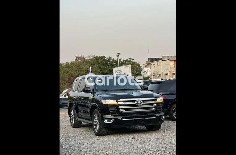 2023 UPGRADED TOYOTA LAND CRUISER for sale in Abuja