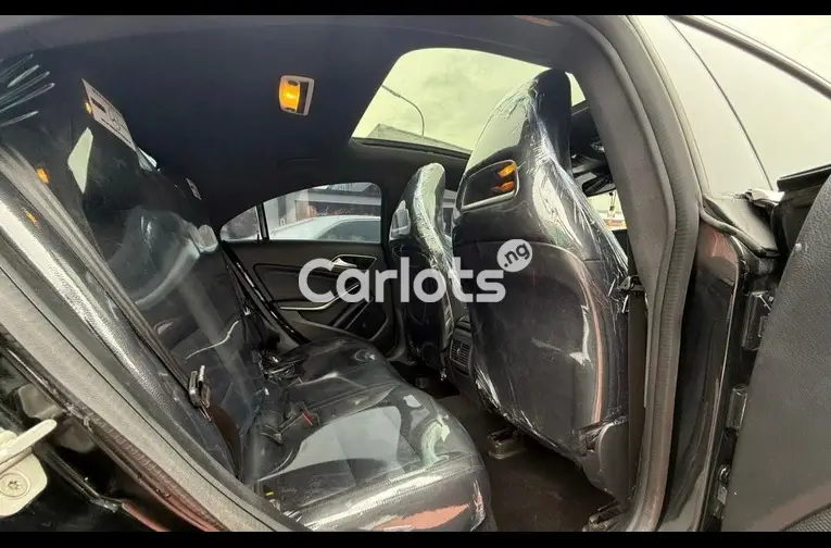 2014 MERCEDES BENZ CLA250 AMG TRIM for sale in Magodo II, Lagos - photo 4 of 5