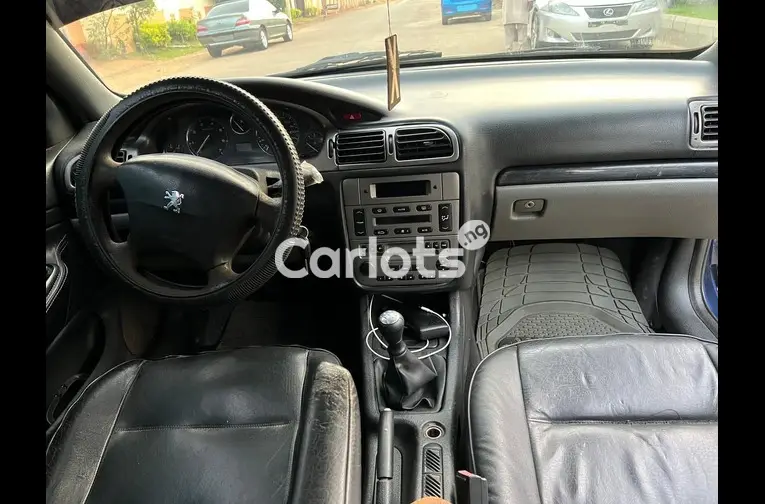 Nigerian Used DISTRESS SALE SUPER CLEAN PEUGEOT 406 for sale in Kaduna - photo 2 of 5