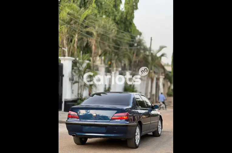 Nigerian Used DISTRESS SALE SUPER CLEAN PEUGEOT 406 for sale in Kaduna - thumbnail 4