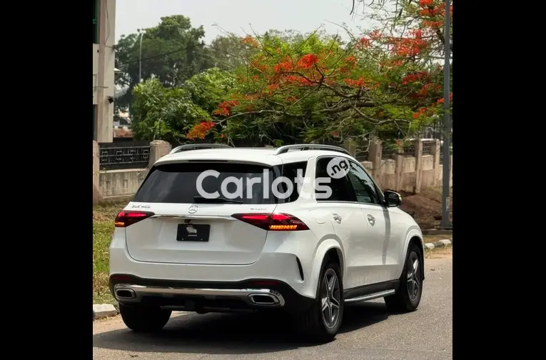 FOREIGN USED 2024 MERCEDES BENZ GLE450 for sale in Abuja, FCT - thumbnail 5