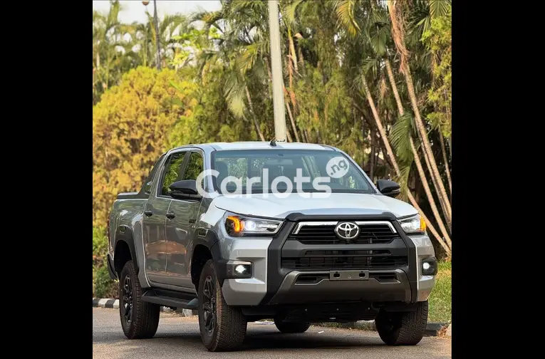 BRAND NEW 2025 TOYOTA HILUX ADVENTURE for sale in Abuja