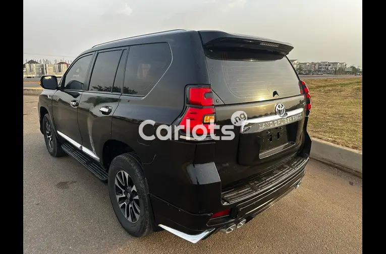 2023 UPGRADED TOYOTA LAND CRUISER PRADO for sale in Abuja, FCT - photo 5 of 5