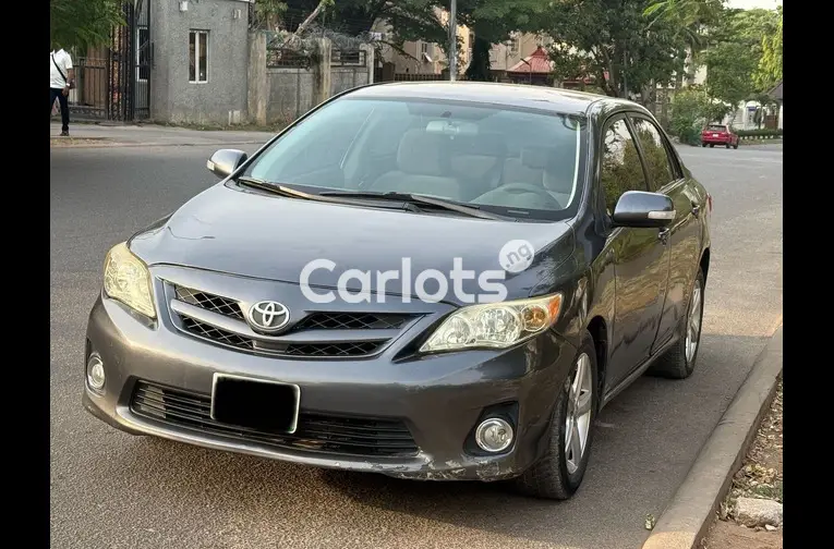 2012 TOYOTA COROLLA LE for sale in Abuja