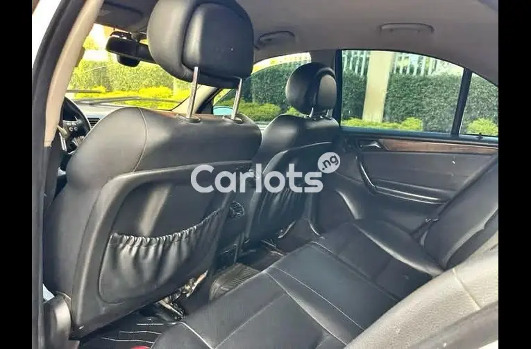 2007 MERCEDES BENZ C230 SPORT for sale in Kaduna, Kaduna - thumbnail 3