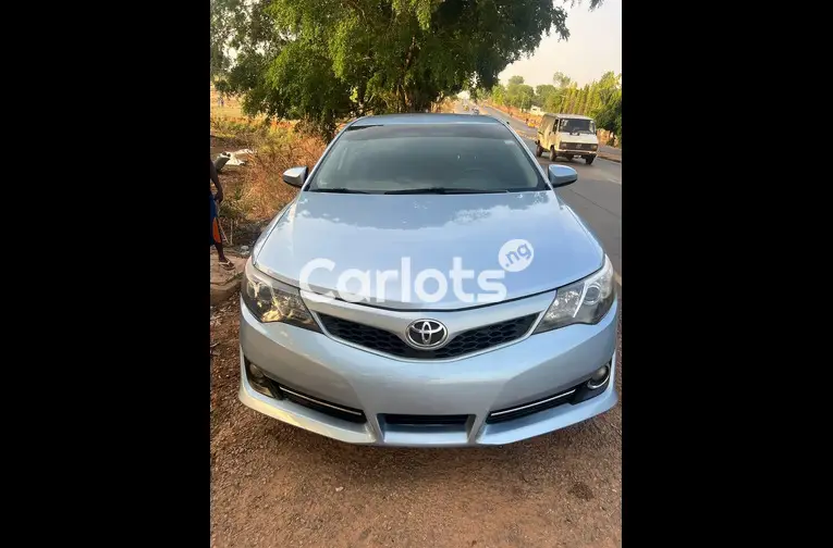 2013 TOYOTA CAMRY SE for sale in Abuja, FCT - photo 1 of 5