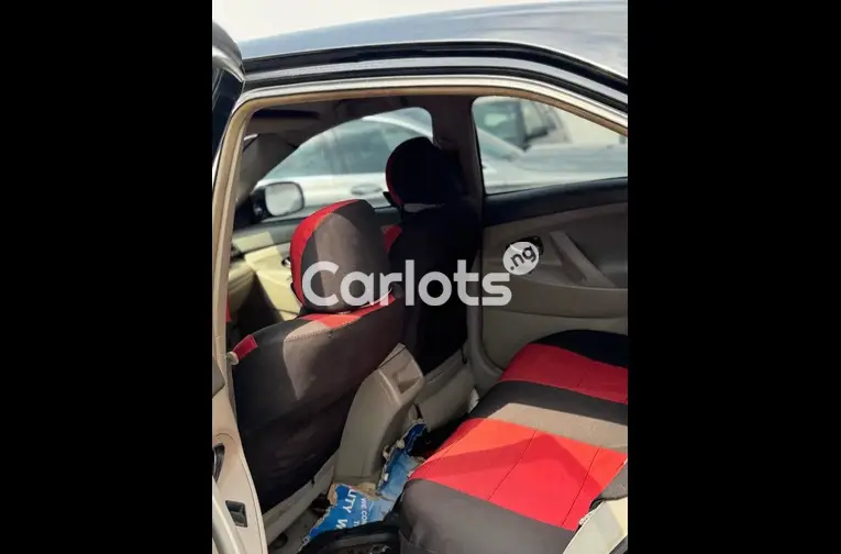 2008 TOYOTA CAMRY LE for sale in Abuja, FCT - thumbnail 3