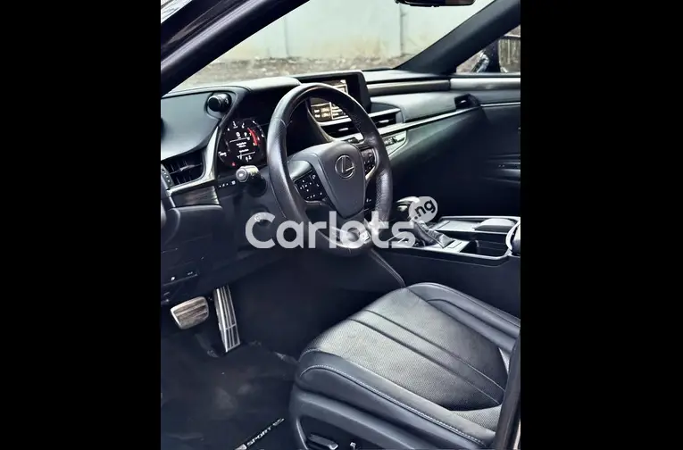 FOREIGN USED 2022 LEXUS ES350 F-SPORT for sale in Abuja, FCT - photo 3 of 5