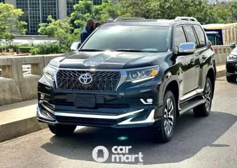 Brand new 2022 Toyota Land Cruiser Prado VX-R - 1/5