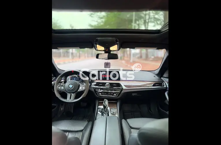 2018 BMW 5 SERIES 540i M-KITTED - 2/5