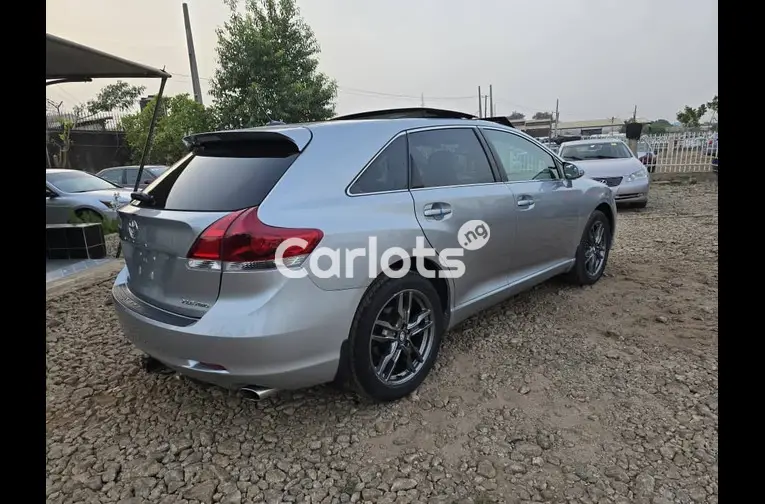 FOREIGN USED 2015 TOYOTA VENZA - 4/5