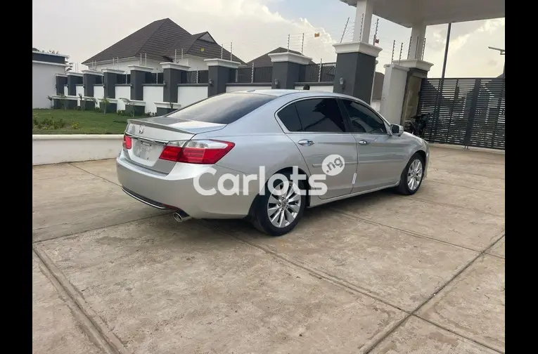 FOREIGN USED 2013 KEYLESS HONDA ACCORD FULL OPTION for sale in Kaduna, Kaduna - thumbnail 4