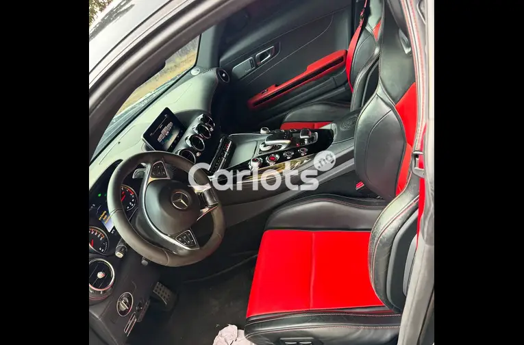 FOREIGN USED 2017 MERCEDES BENZ GTs for sale in Abuja, FCT - thumbnail 4
