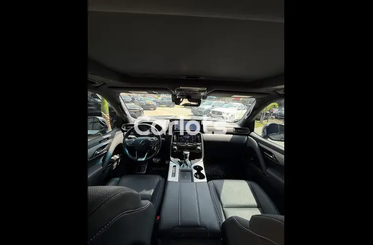 BRAND NEW 2023 LEXUS LX600 for sale in Abuja, FCT - thumbnail 2