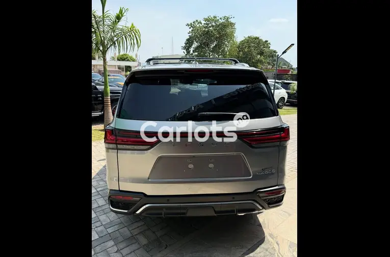 BRAND NEW 2023 LEXUS LX600 for sale in Abuja, FCT - photo 5 of 5